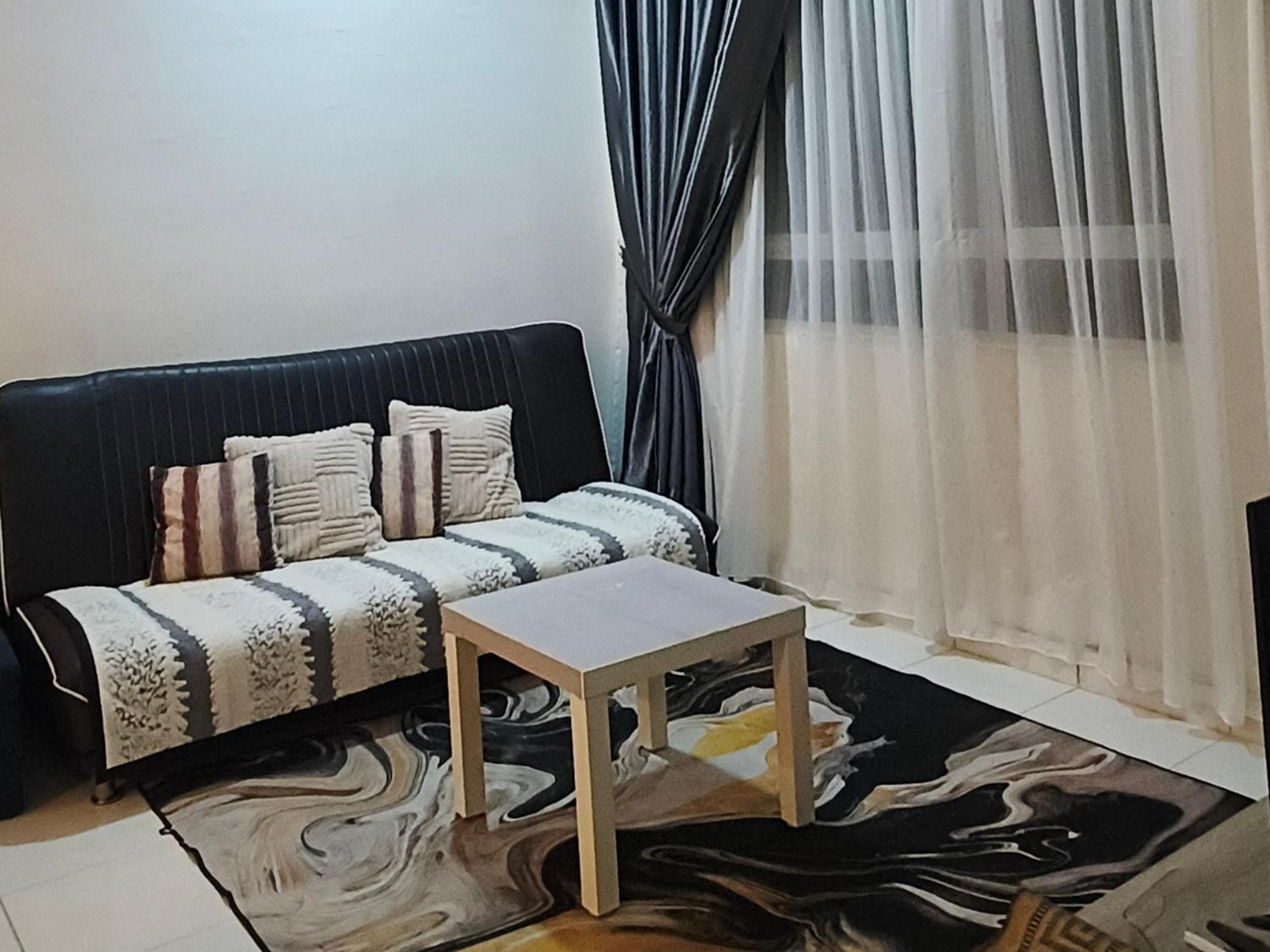 Leezahomestay Bayan Lepas Εξωτερικό φωτογραφία