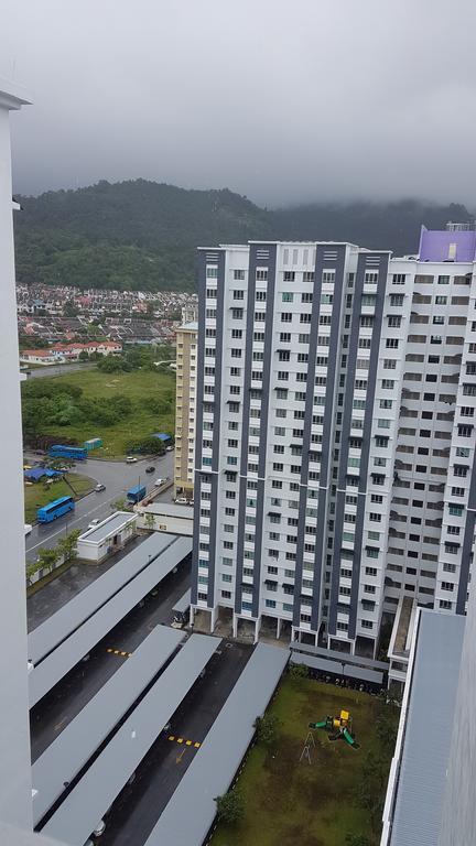 Leezahomestay Bayan Lepas Εξωτερικό φωτογραφία