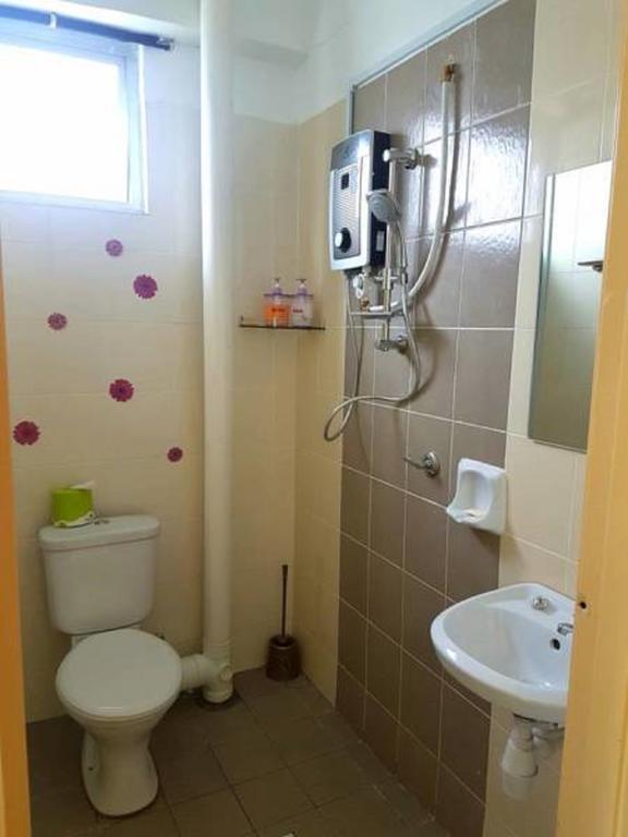 Leezahomestay Bayan Lepas Εξωτερικό φωτογραφία